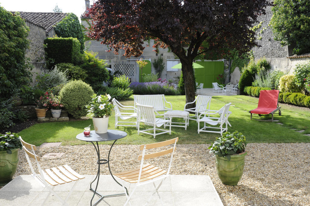 Chambres D'Hotes Les Tilleuls Cognac Luaran gambar